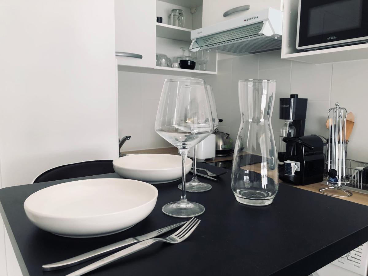 Studio en résidence, proche de la mer avec parking gratuit et clé 4G Villers-sur-Mer Esterno foto